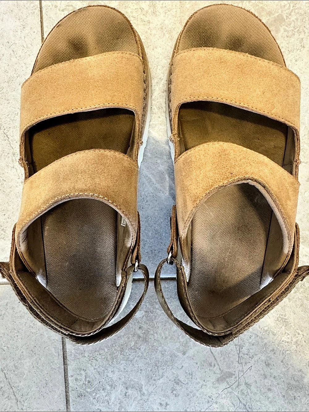 UGG Goldencoast Multistrap Sandal Platform Sandals Brown